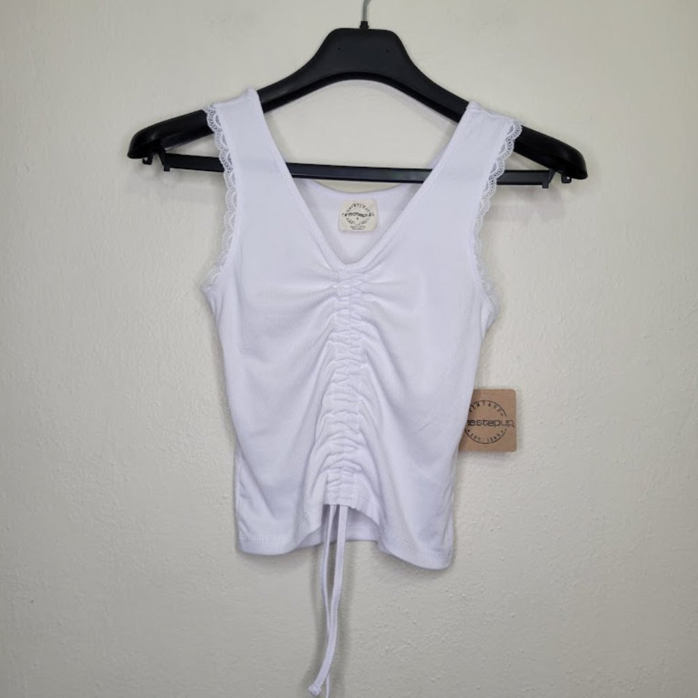 NWT White Laced Ribbed Crop Top, Size S